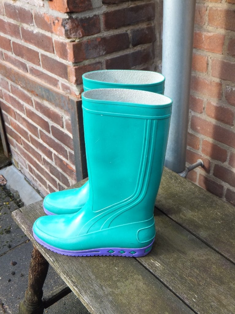 toffe vintage regen laarzen rubber 41 40 festival jaren 90, Kleding | Dames, Schoenen, Ophalen, Zo goed als nieuw, Overige kleuren