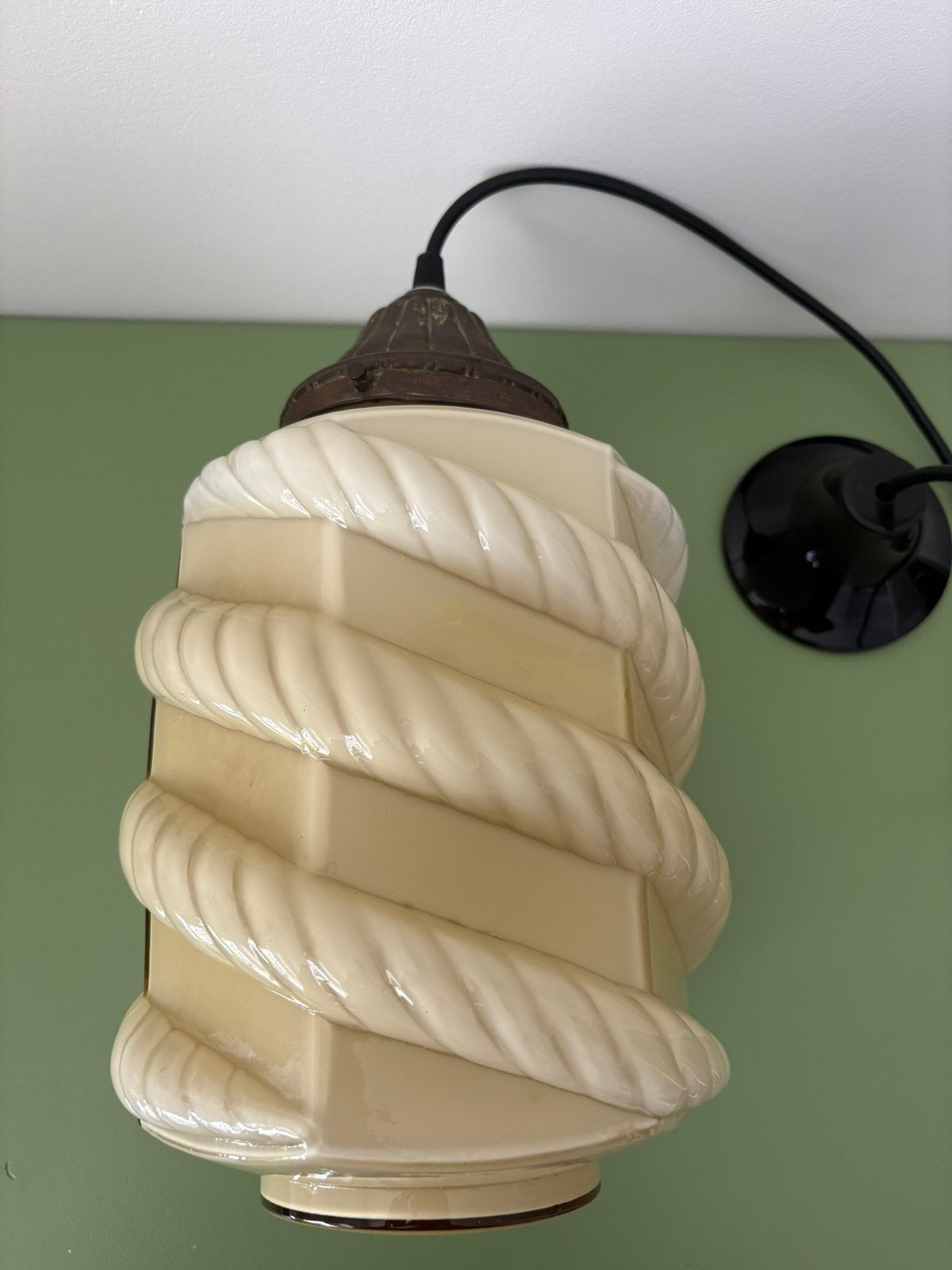 Antieke hanglamp, art deco skyscraper lamp, vintage hallamp, Antiek en Kunst, Ophalen of Verzenden