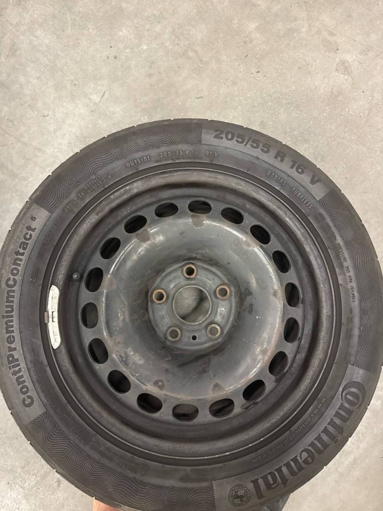 1x Continental ContiPremiumContact 5 205/55 R16 op stalen ve, Ophalen of Verzenden