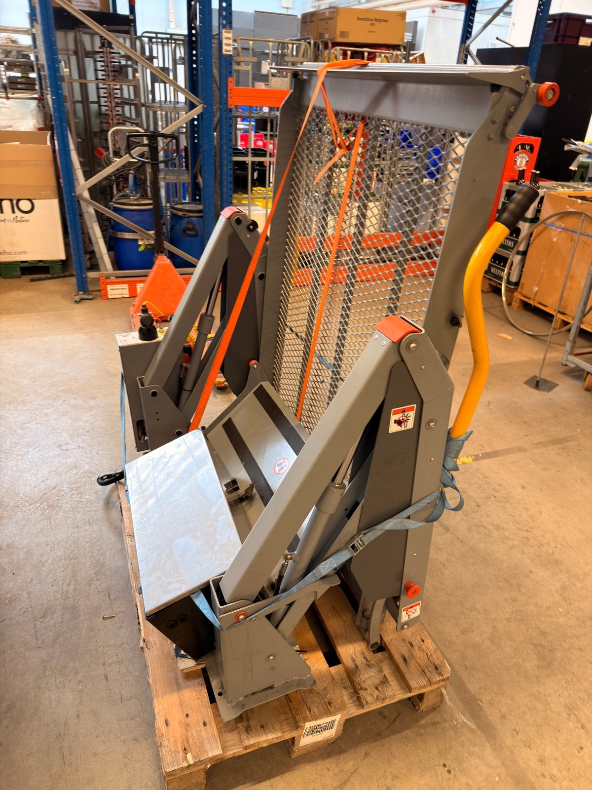 Dhollandia DHP20 Laadklep - 350 kg hefvermogen, Ophalen