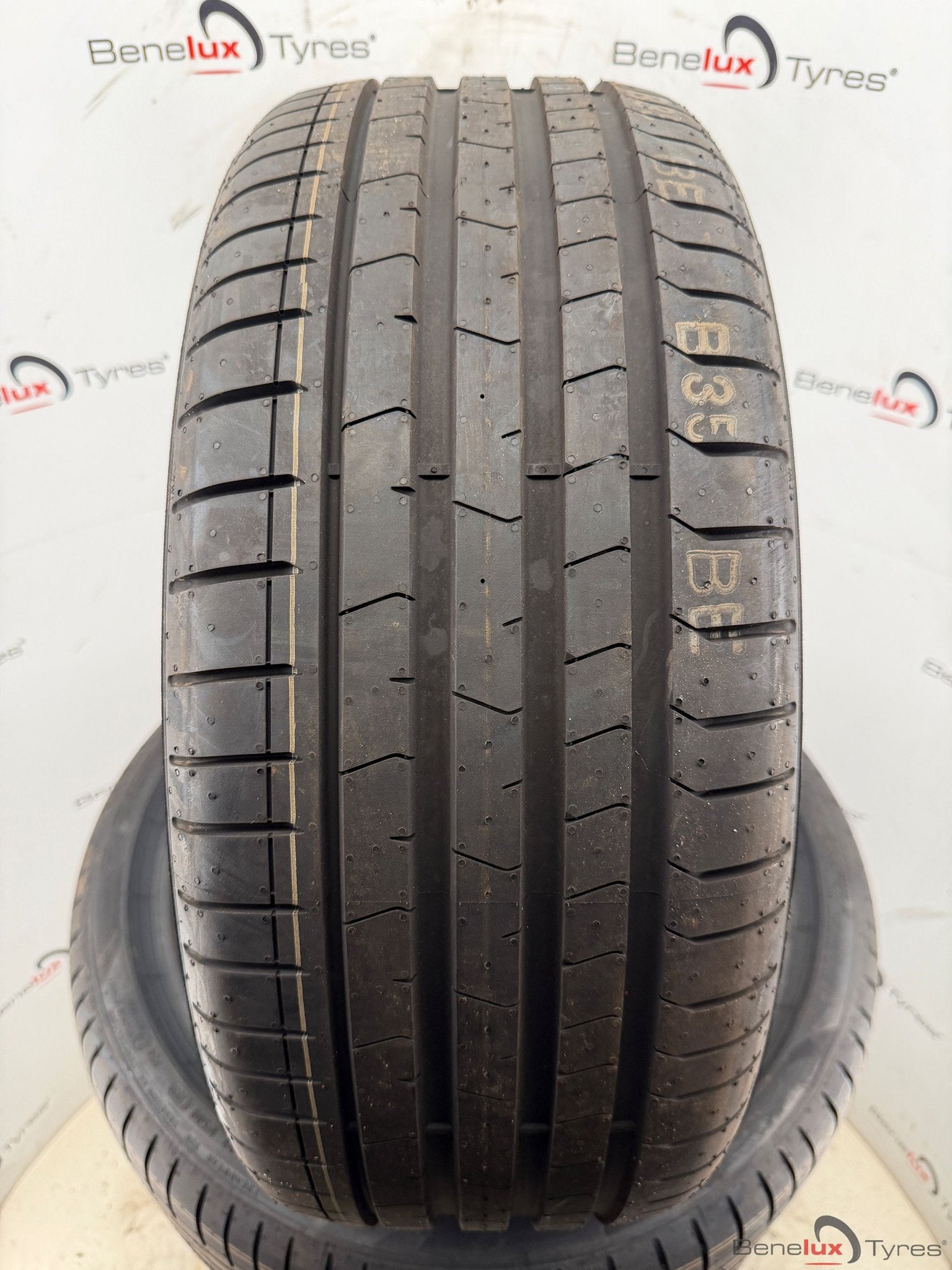 nieuw 225/40R19 255/35R19 Pirelli 225/40 255/35 R19 BMW 3 4, 19 inch, 255 mm, -, -