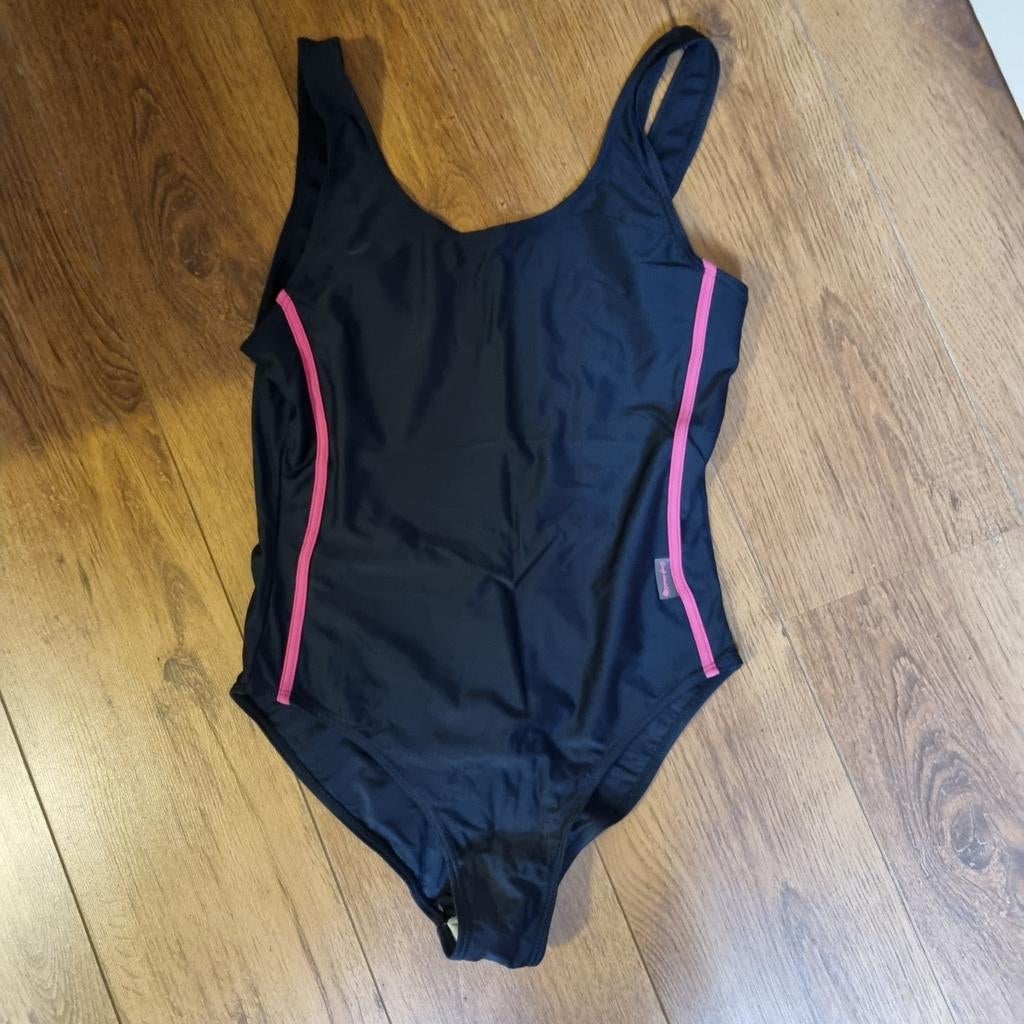 Nieuw zwart badpak - Maat XL, Kleding | Dames, Badmode en Zwemkleding, Ophalen of Verzenden, Nieuw, Zwart, Badpak