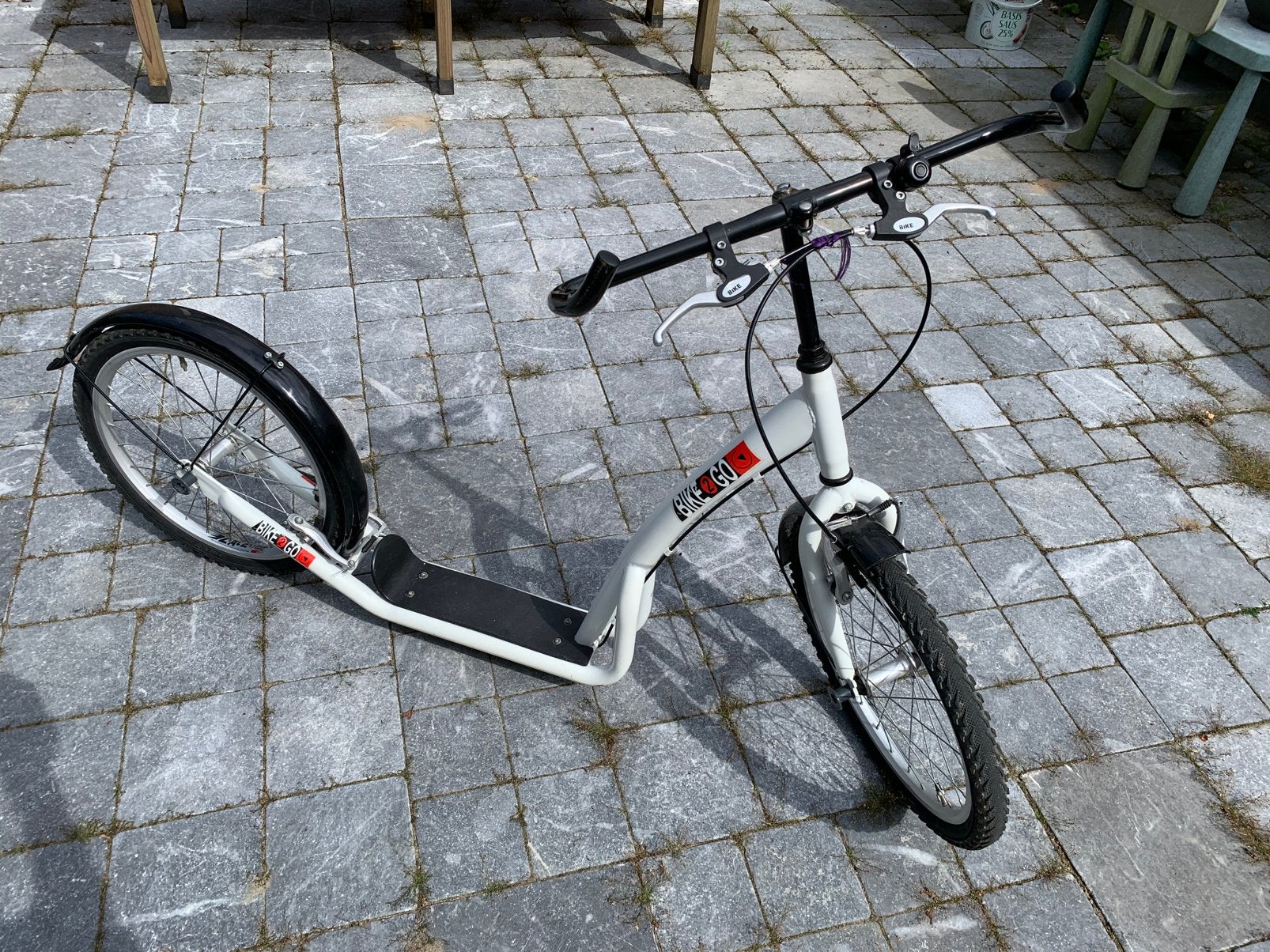 Bike2Go Step 20" V-Brake - Wit, Fietsen en Brommers, Steps, Ophalen, Gebruikt, Gewone step