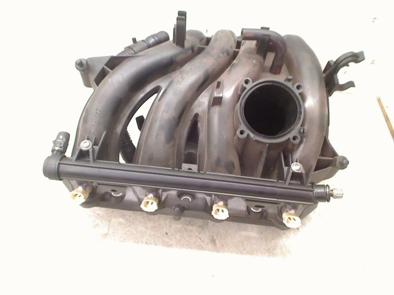 Inlaatspruitstuk injectors Polo V (6R) 2013, Gebruikt, Volkswagen, Volkswagen AG, Kundenbetreuung@volkswagen.de
