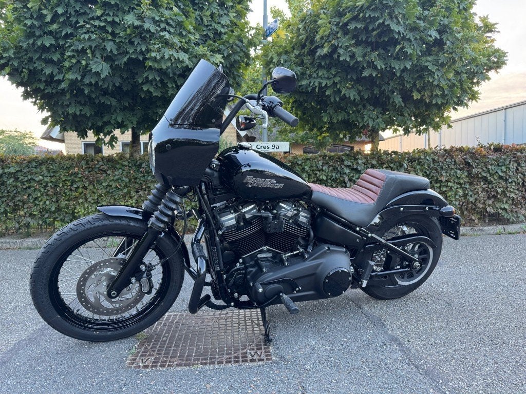 Harley-davidson softail street bob streetbob 5HD, Motoren, Motoren | Harley-Davidson, Bedrijf, Overig, Customerservice@harley-davidson.com