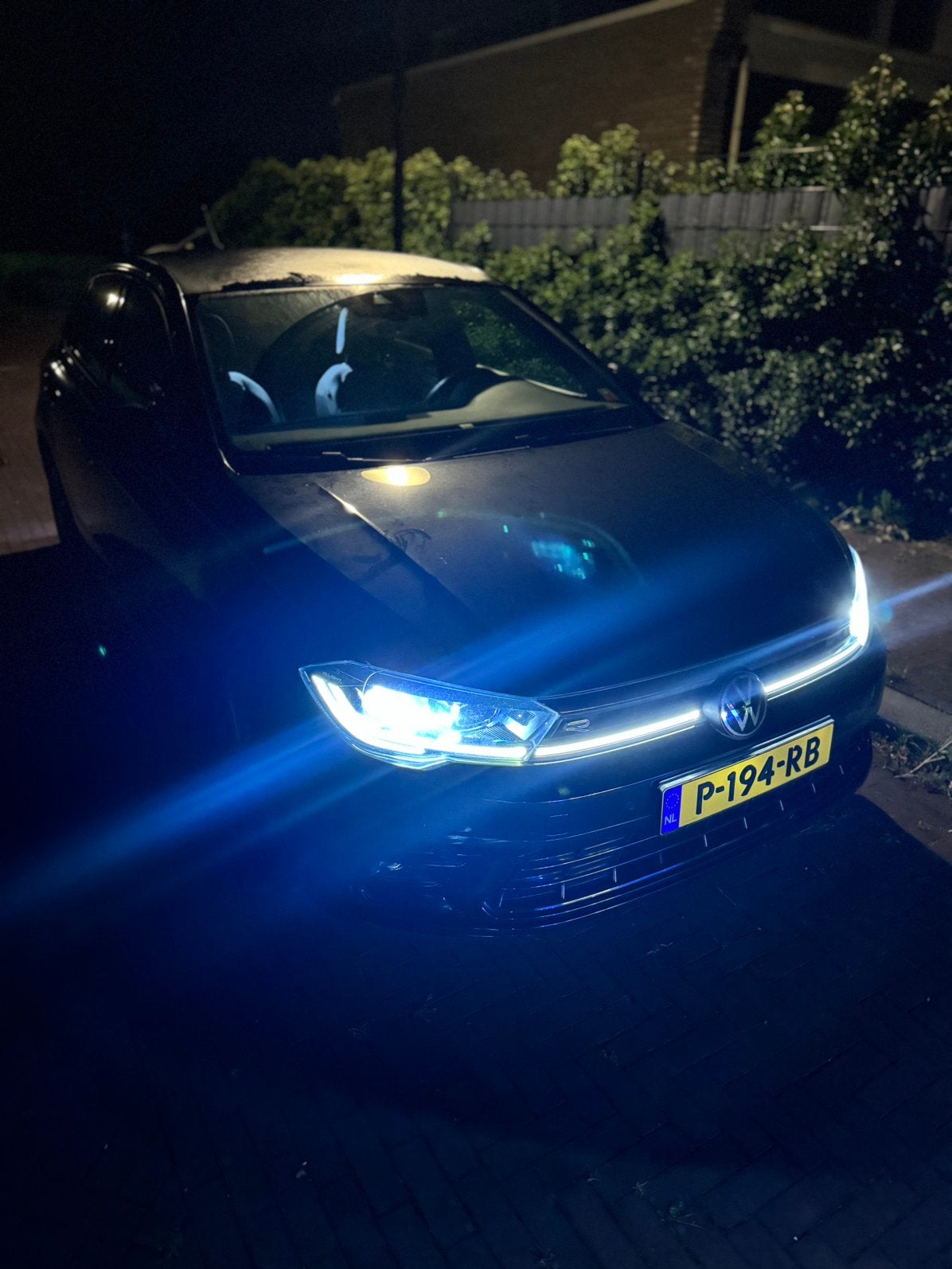 Volkswagen Polo 1.0 TSI 95pk 2022 Zwart, Auto's, Voorwielaandrijving, 1072 kg, Origineel Nederlands, Handgeschakeld