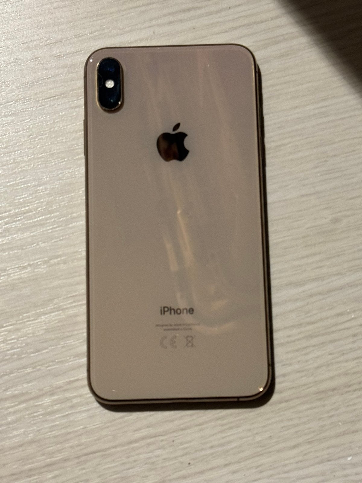 Te koop iPhone XS Max zit nieuwe accu d’r in, Telecommunicatie, Ophalen, Zo goed als nieuw, 64 GB