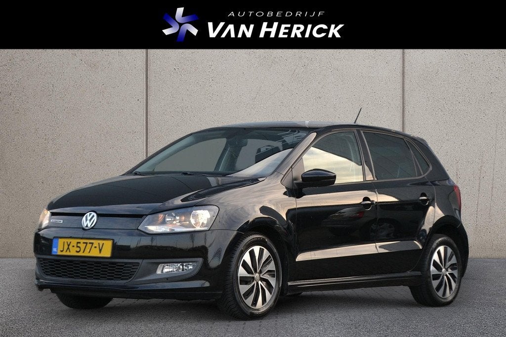 Volkswagen Polo 1.0 BlueMotion Edition | Navigatie | App Con, Voorwielaandrijving, Stof, 95 pk, Zwart