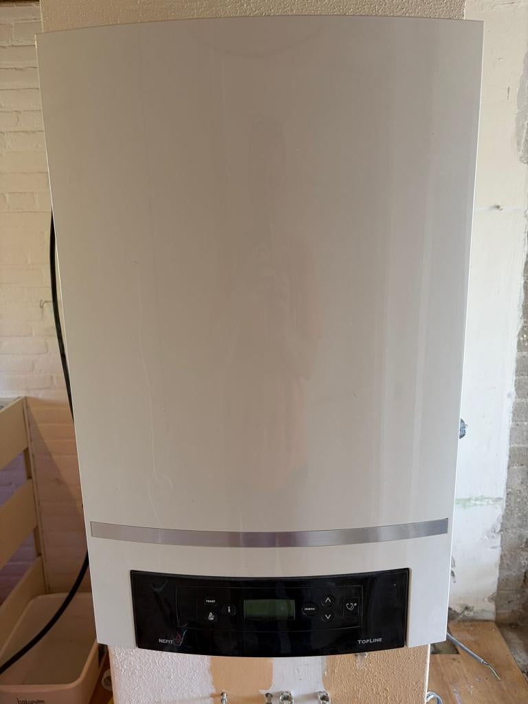 Nefit Topline HRC30 CW5, Doe-het-zelf en Verbouw, Verwarming en Radiatoren, Ophalen, 30 tot 80 cm, Gebruikt, Hoog rendement (Hr)