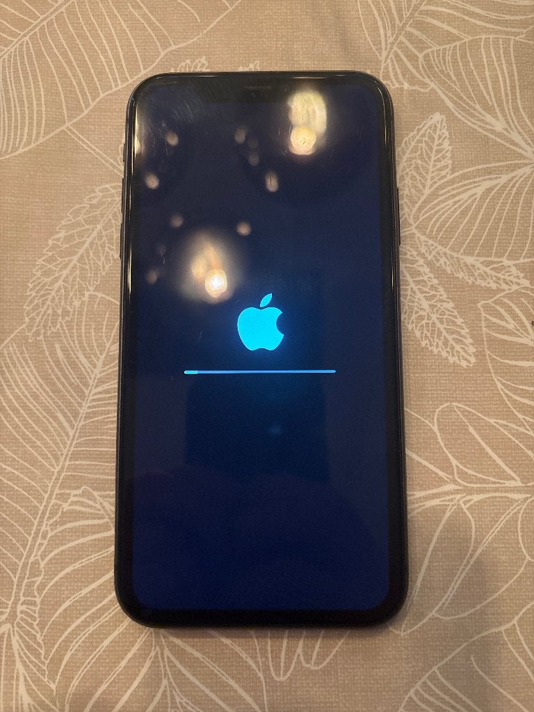 iPhone 11, Gebruikt, Zwart, 78 %, 64 GB