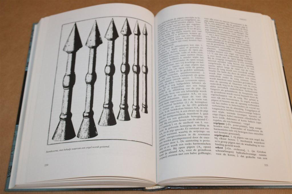 Lexicon Klassieke Muziek — Uitgebreid Naslagwerk Gebonden, Ophalen of Verzenden, Gelezen, Artiest