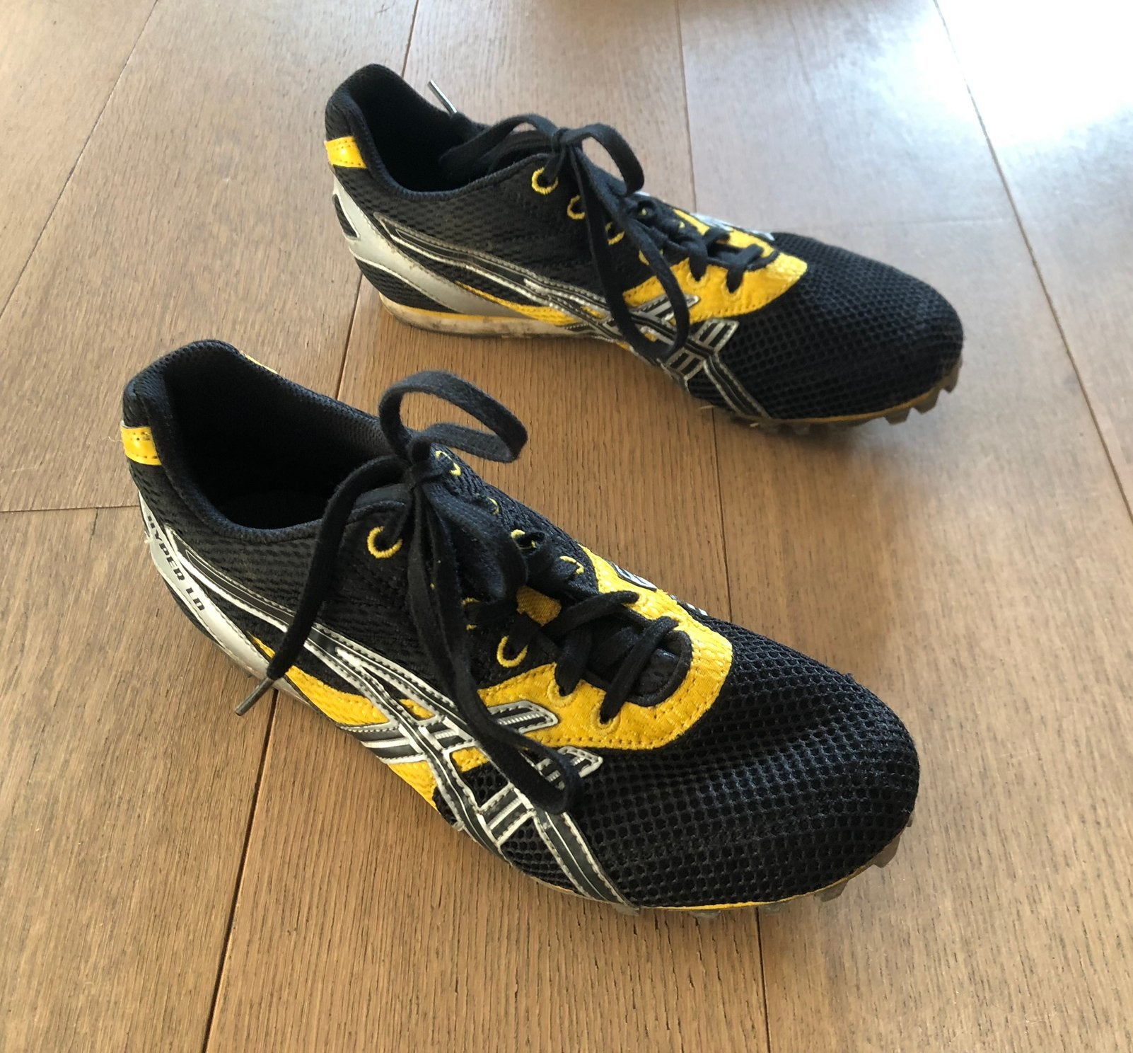 Junior Spikes Asics maat 40, Sport en Fitness, Ophalen, Zo goed als nieuw, Spikes, Asics