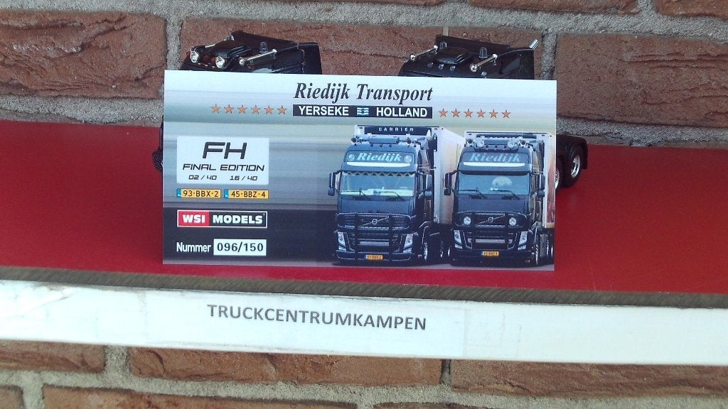 WSI  2  x  Volvo  FH3  van  Riedijk - Yerseke., Ophalen of Verzenden, Nieuw, Bus of Vrachtwagen, Wsi