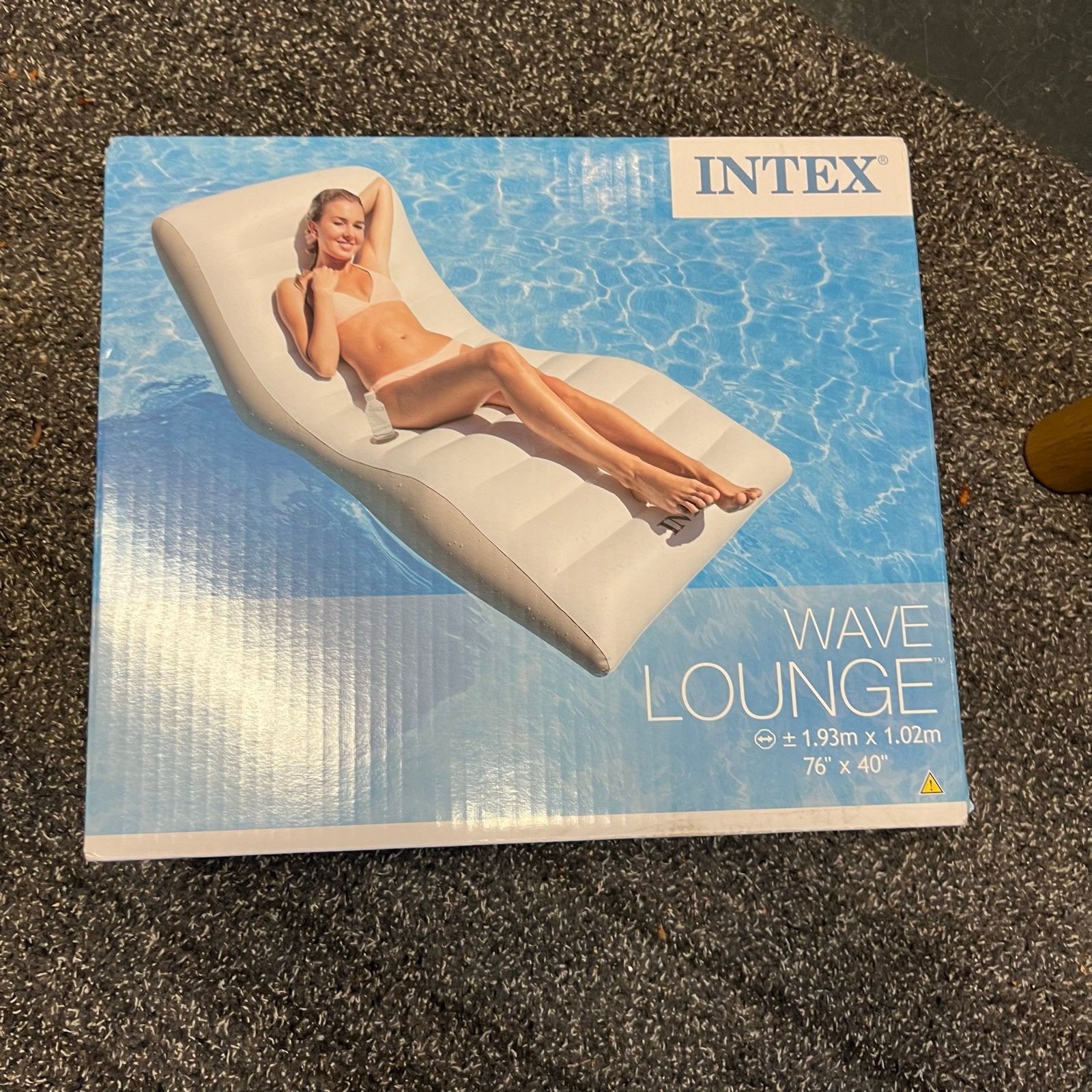 Intex Wave Lounge Luchtbed - Comfortabel en Nieuw, Ophalen of Verzenden, Nieuw, 1-persoons
