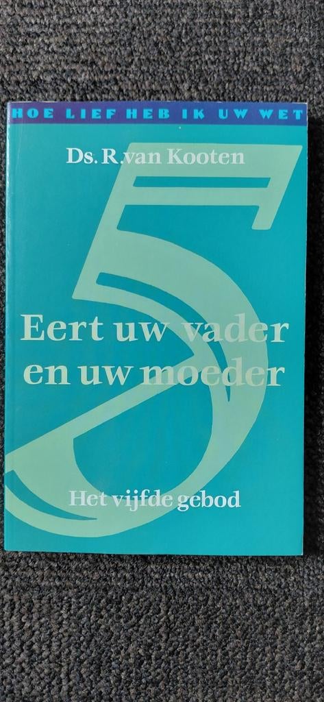 R. van Kooten - Eert uw vader en uw moeder, Ophalen of Verzenden, Zo goed als nieuw, R. van Kooten