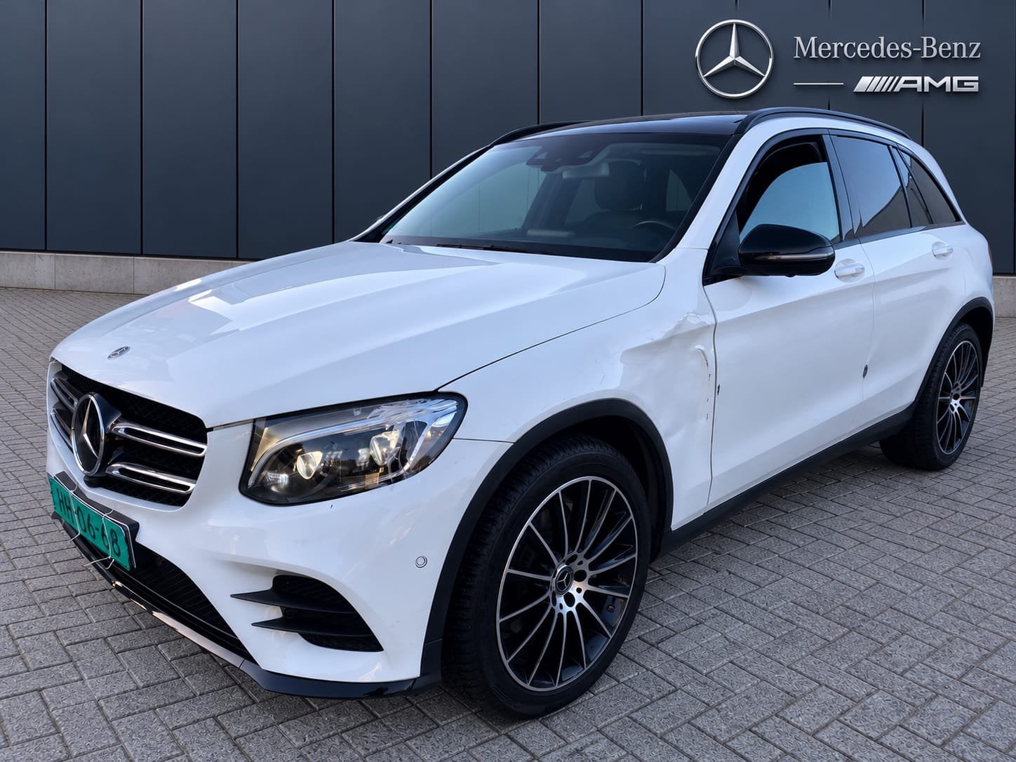 Mercedes-Benz GLC 250 4 Matic Aut AMG MINIMALE SCHADE 19650!, Auto diversen, Automaat, Mercedes-Benz, Ophalen of Verzenden, SUV of Terreinwagen