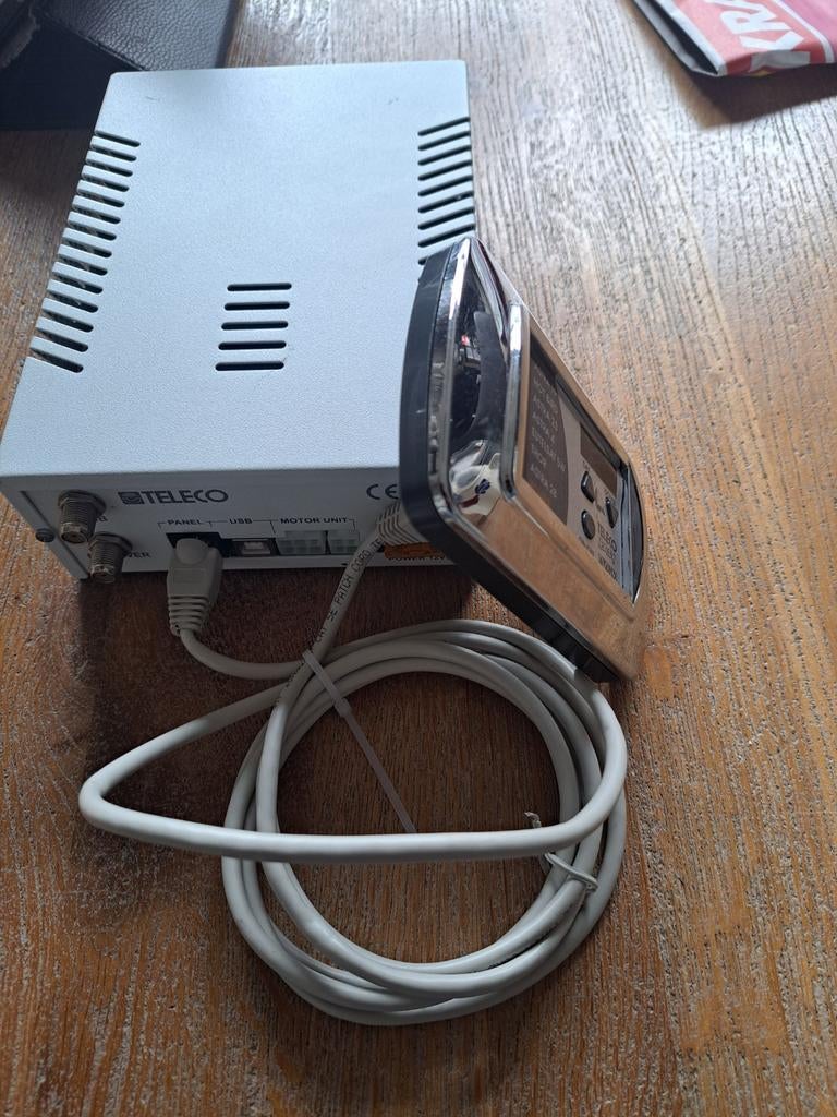 Teleco DS1010 Mini V2G Decoder met afstandsbedieningen, Ophalen of Verzenden, Gebruikt, Decoder