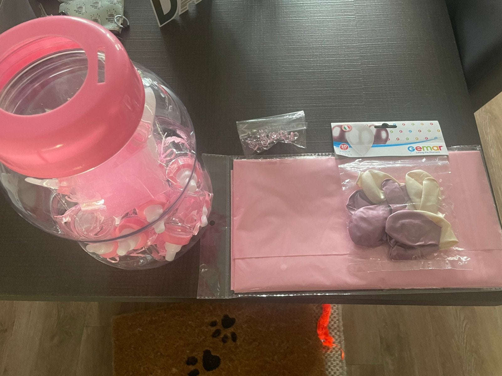 Babyflesjes, tafelkleed, ballonnen voor een babyshower, Ophalen of Verzenden, Nieuw, Meisje