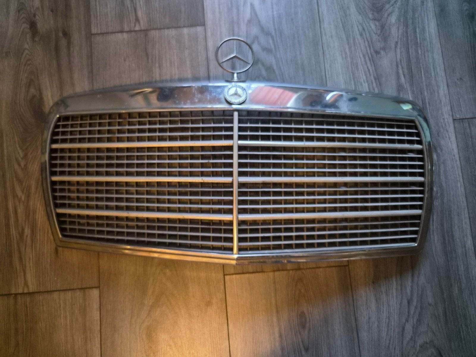 Mercedes W126 Grill, Ophalen of Verzenden, Gebruikt, Mercedes-Benz