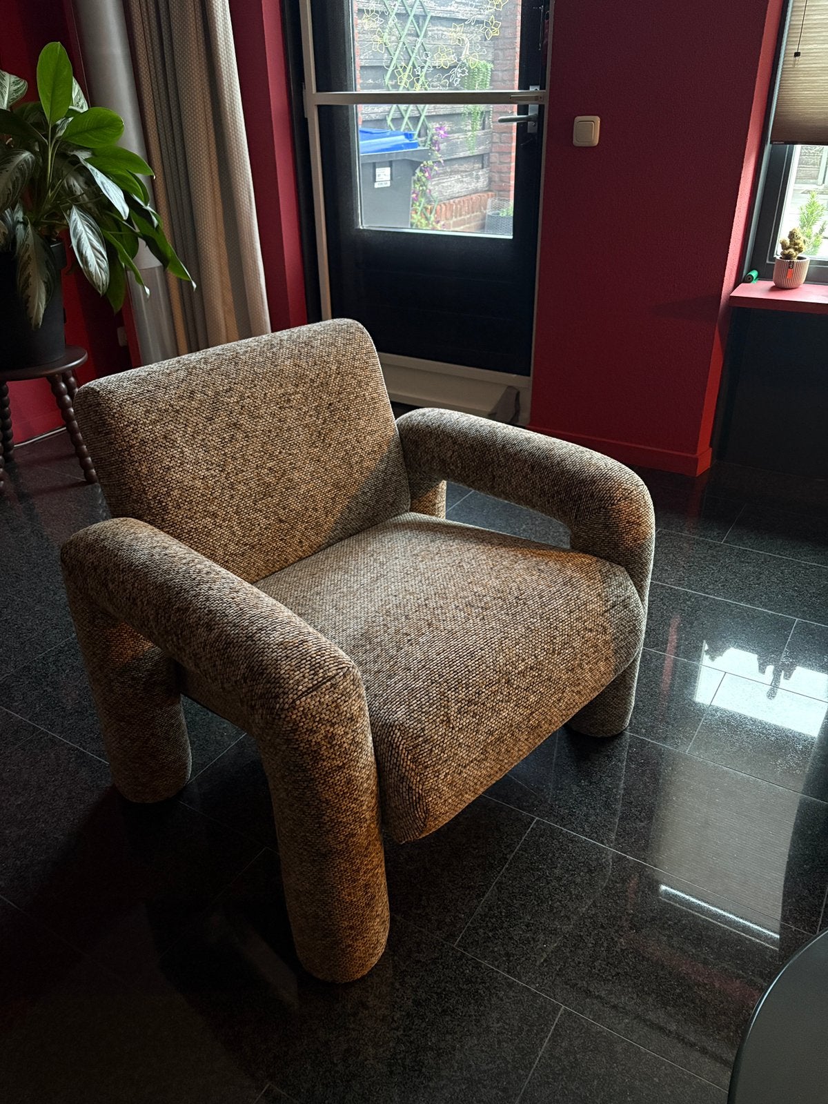 Mooie beige, bruin gemeleerde stoel fauteuil, Ophalen, Minder dan 75 cm, Zo goed als nieuw, 75 tot 100 cm