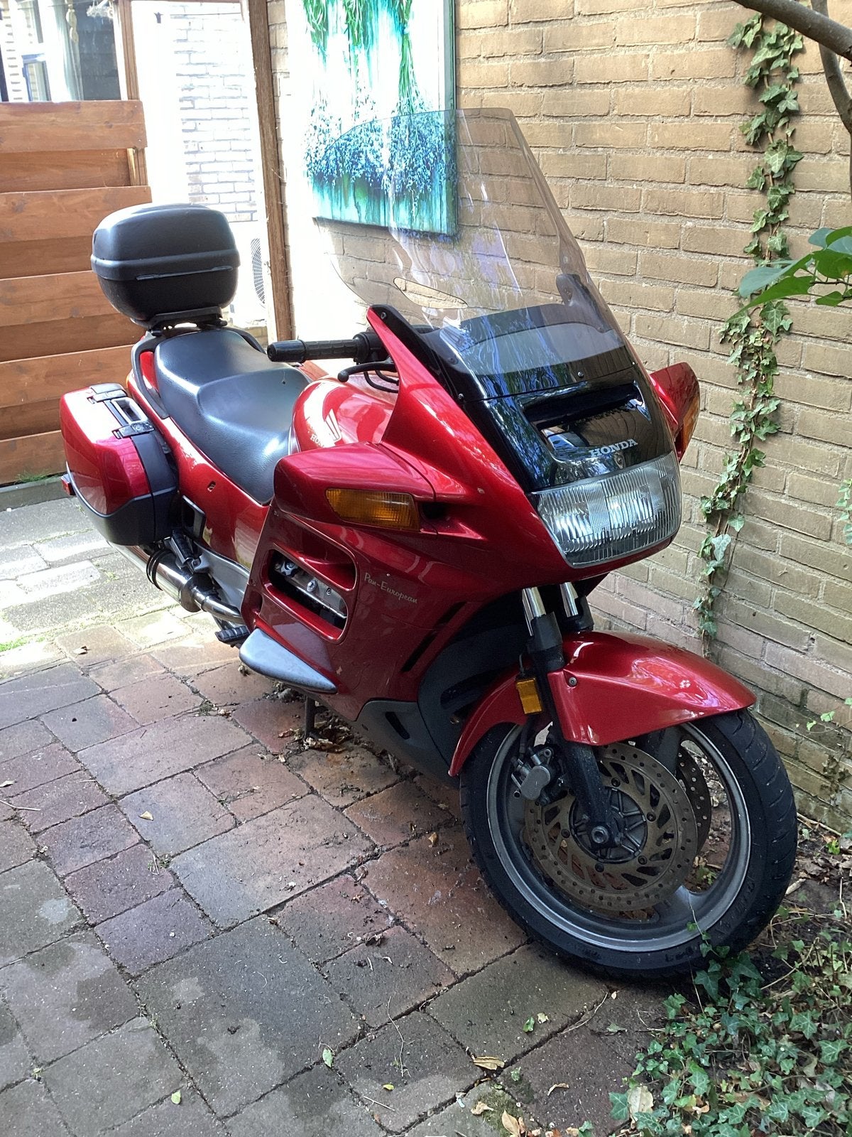 Honda ST1100 Pan European - Toermotor met koffers, Cardan-aandrijving, 4 cilinders, Motorrijbewijs A, Gebruikt