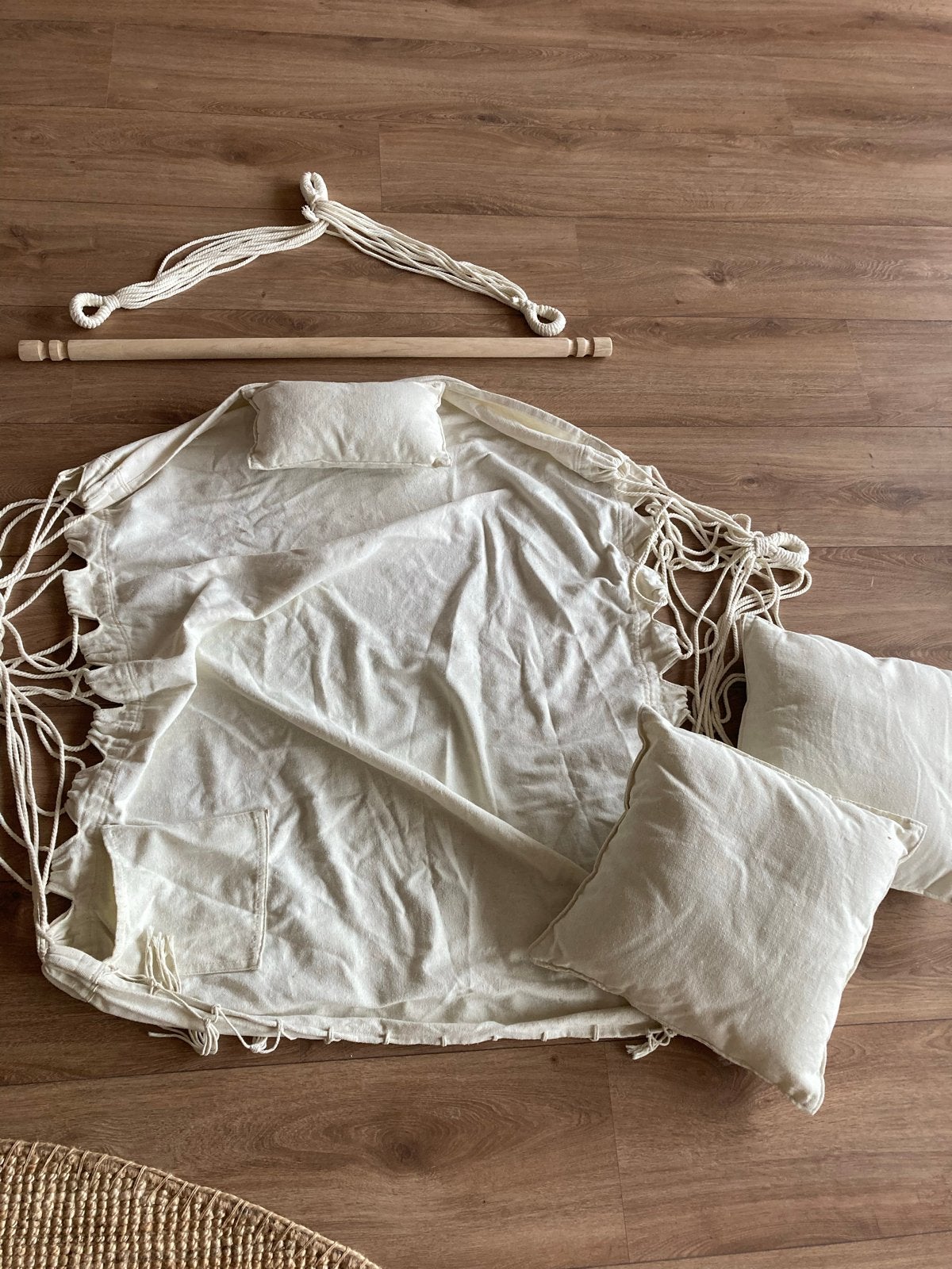 Comfortabele hangstoel met zakje en kussens, Ophalen, Zo goed als nieuw, Eenpersoons, Binnen