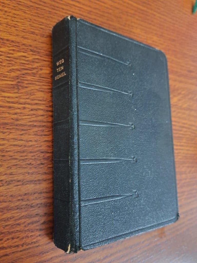 De Weg ten Hemel – Brepols 1955 – Gebedenboek, Ophalen of Verzenden, Gelezen, Christendom | Katholiek
