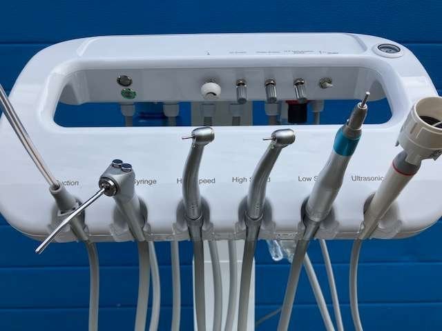 Zelfst. dentale unit 2x high speed, low speed hooglaag optie, Diversen, Niet ingevuld, Niet ingevuld, Nieuw, Ophalen of Verzenden