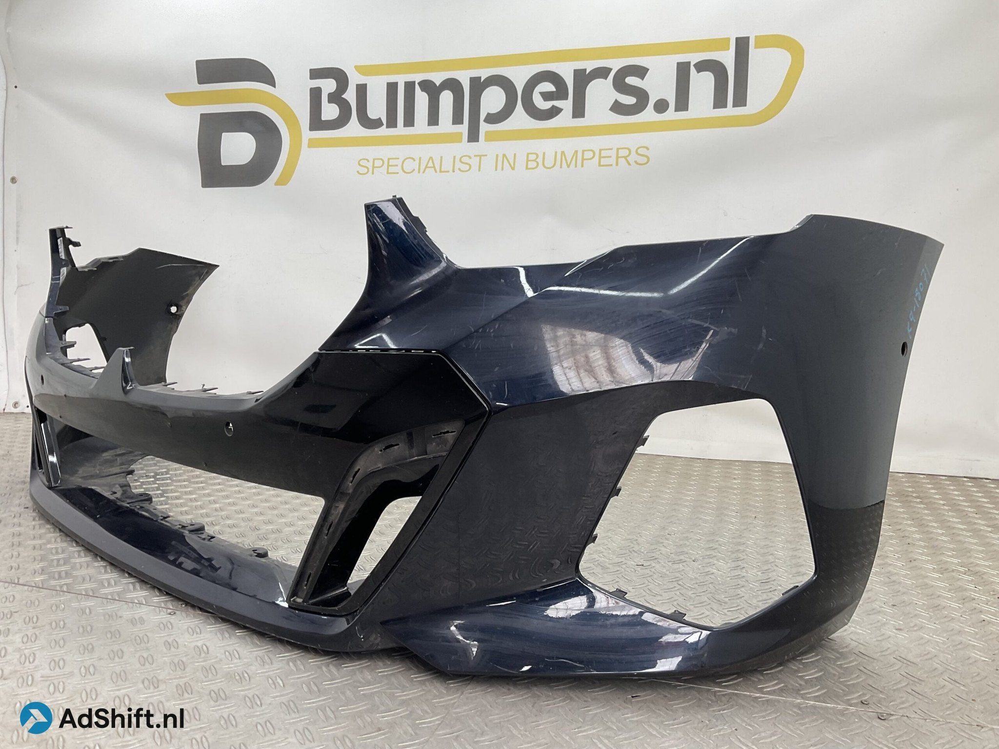 Bumper BMW 5 G60 G61 M-Pakket MPakket 23- 51118084653 Voorbu, Bumper