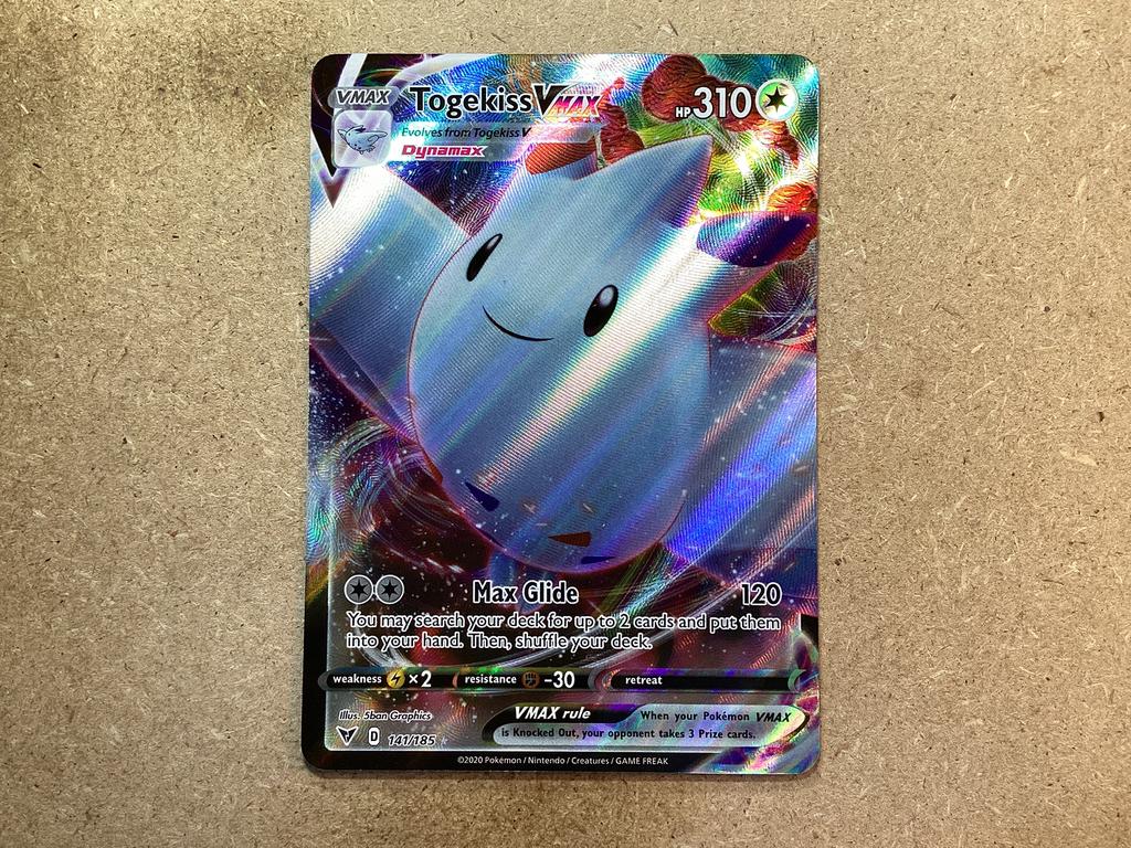1x Togekiss VMAX [VIV 141/185] (Near Mint, Holo), Ophalen of Verzenden, Zo goed als nieuw, Losse kaart, Foil