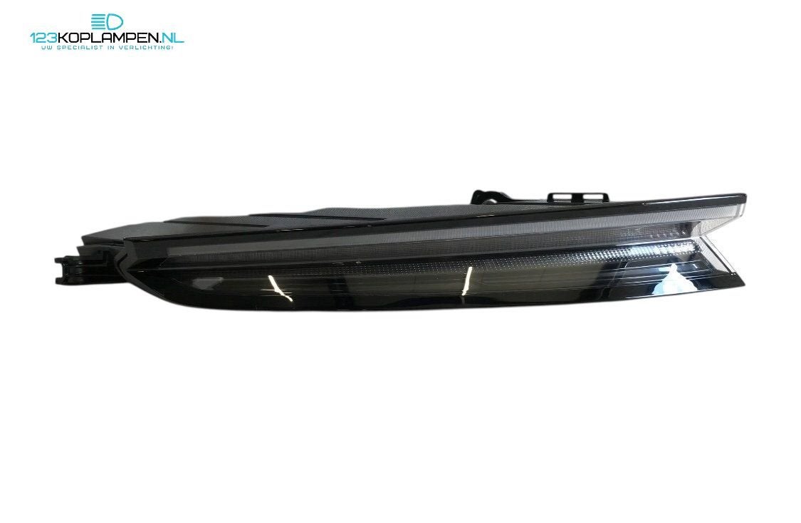 Porsche Taycan achterlicht links LED