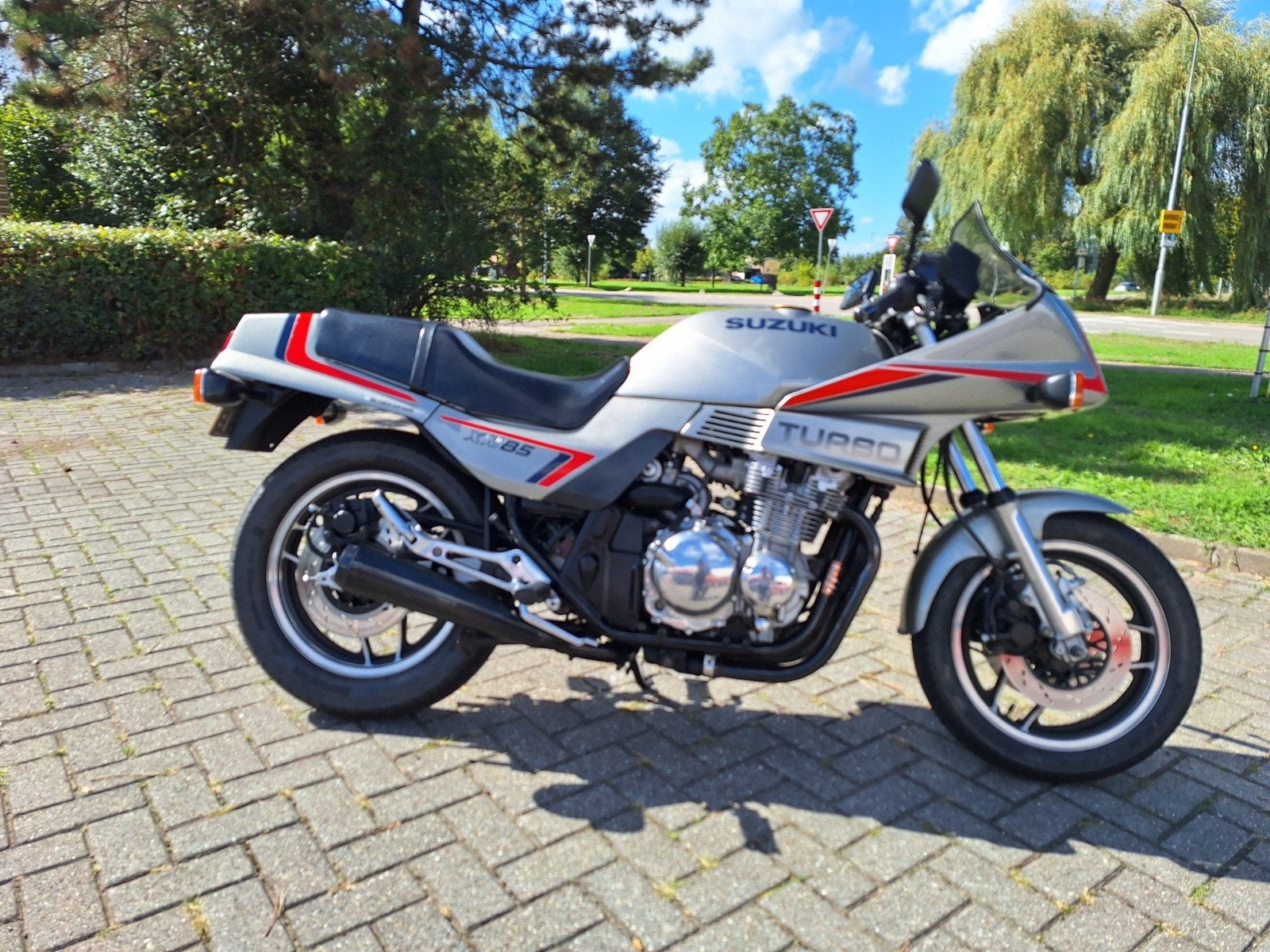 Suzuki XN 85 TURBO ,Origineel Nederlands, Meer dan 35 kW