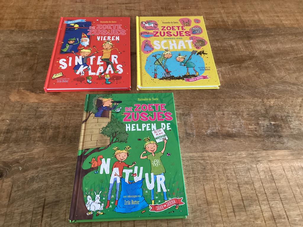 3x de zoete zusjes:sinterklaas/ zoeken een schat/natuur, Ophalen of Verzenden