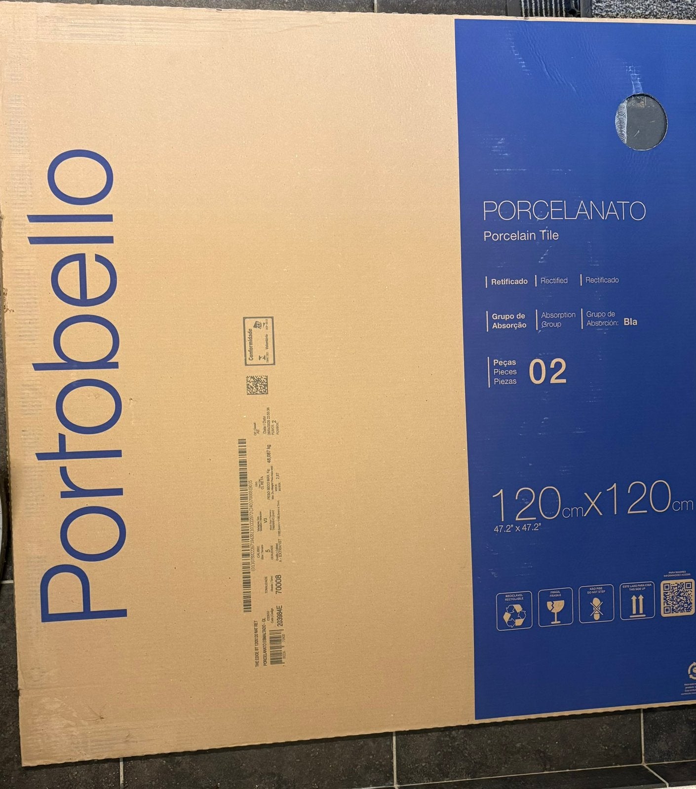 Restpartij keramische vloertegels – Porcelanato, Ophalen, 60 cm of meer, Zo goed als nieuw, Minder dan 5 m²