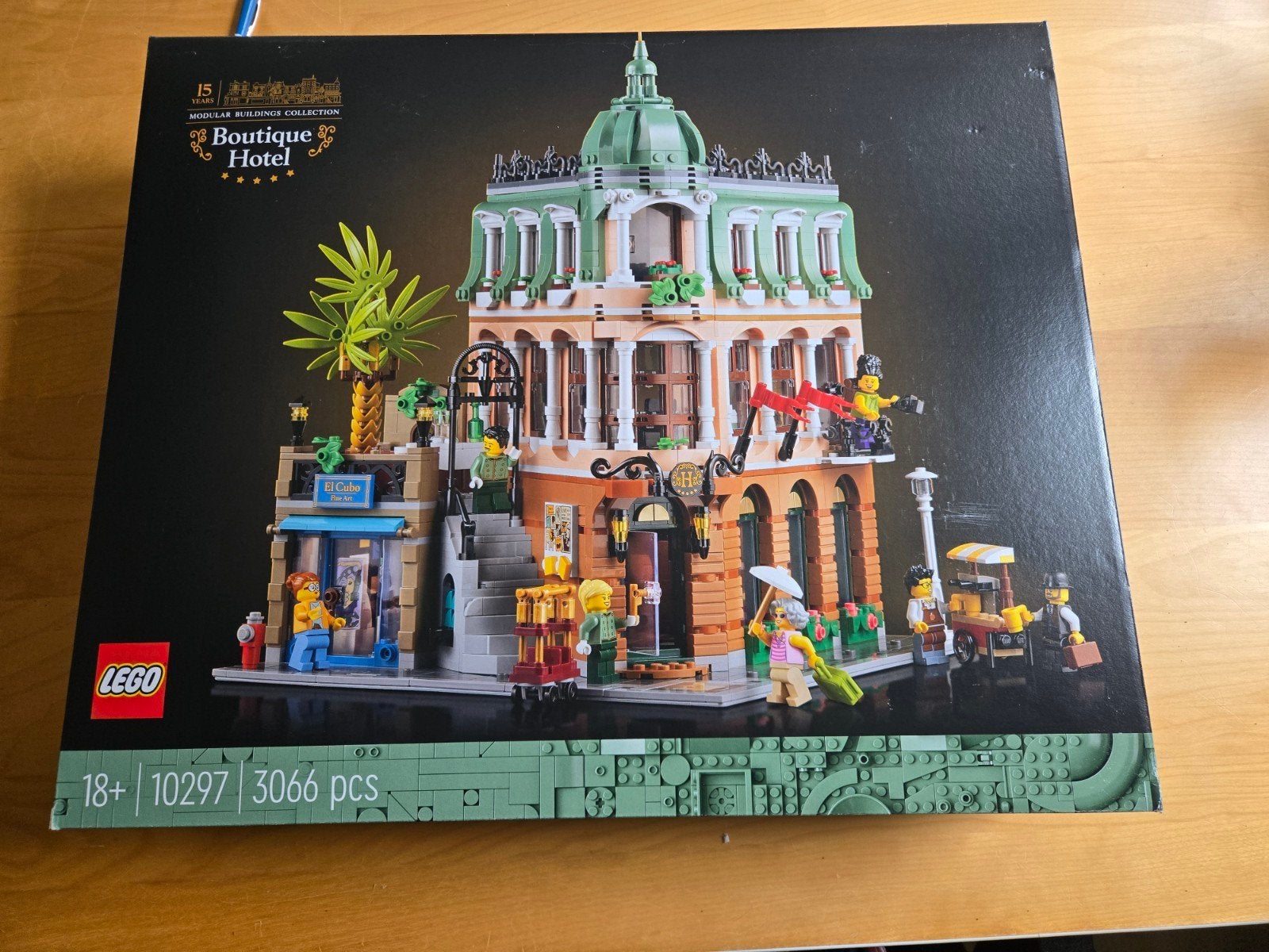 Lego Boutique Hotel 10297, Ophalen, Nieuw, Icons, Complete set