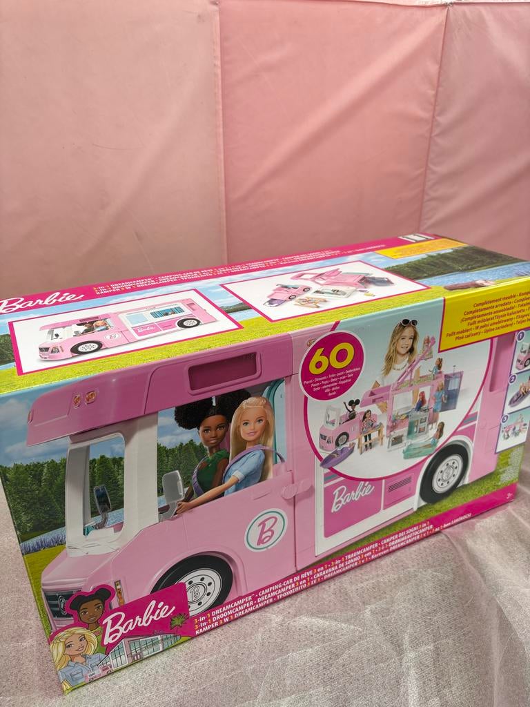 Barbie 3-in-1 Droomcamper met Barbie en Chelsea, Ophalen of Verzenden, Zo goed als nieuw, Barbie