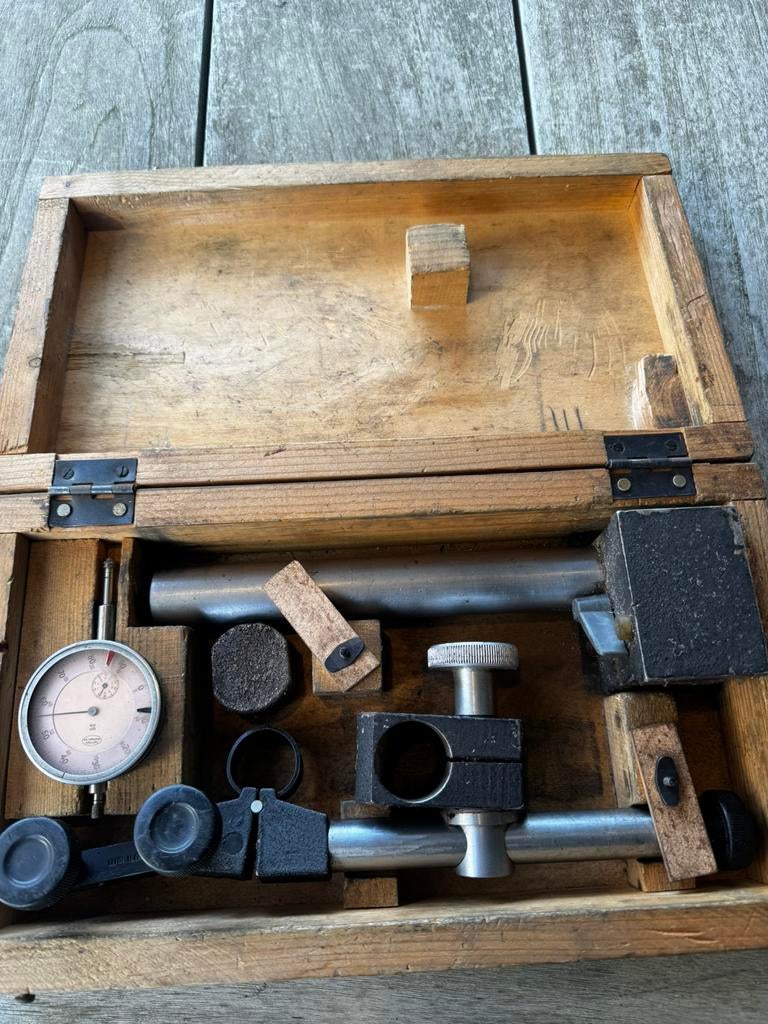 Micrometer met houder Draaibank Freesbank, Ophalen of Verzenden, Elektrisch, Overige soorten