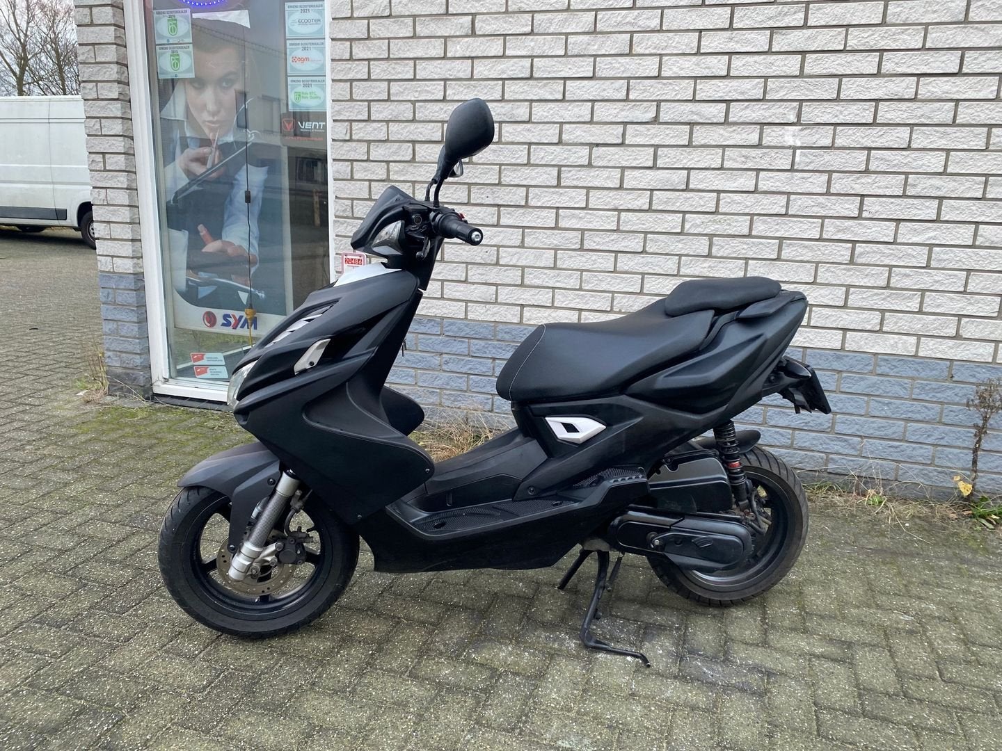 DIKKE YAMAHA AEROX R 45KM BROM BLACK  MAGIC 4-TAKT  BJ2015, YAMAHA, Onbekend, Onbekend, Yamaha