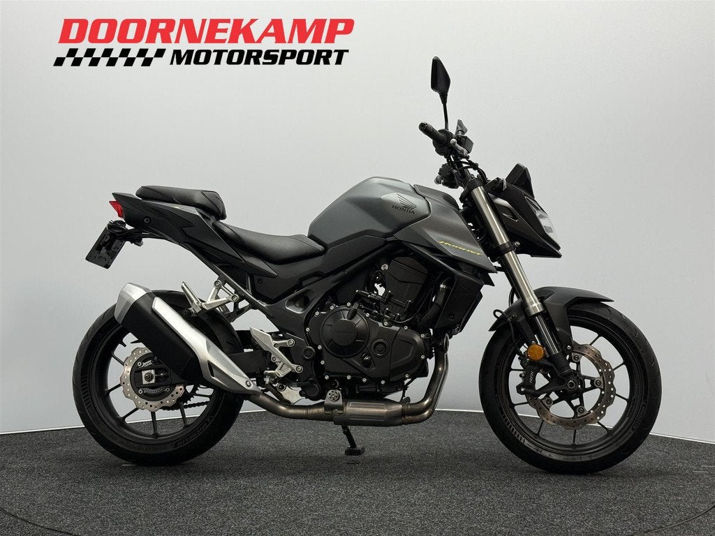 Honda CB 750 HORNET (bj 2023), Verkoop@doornekampmotorsport.nl, Doornekamp Motorsport, ABS, 12 t/m 35 kW