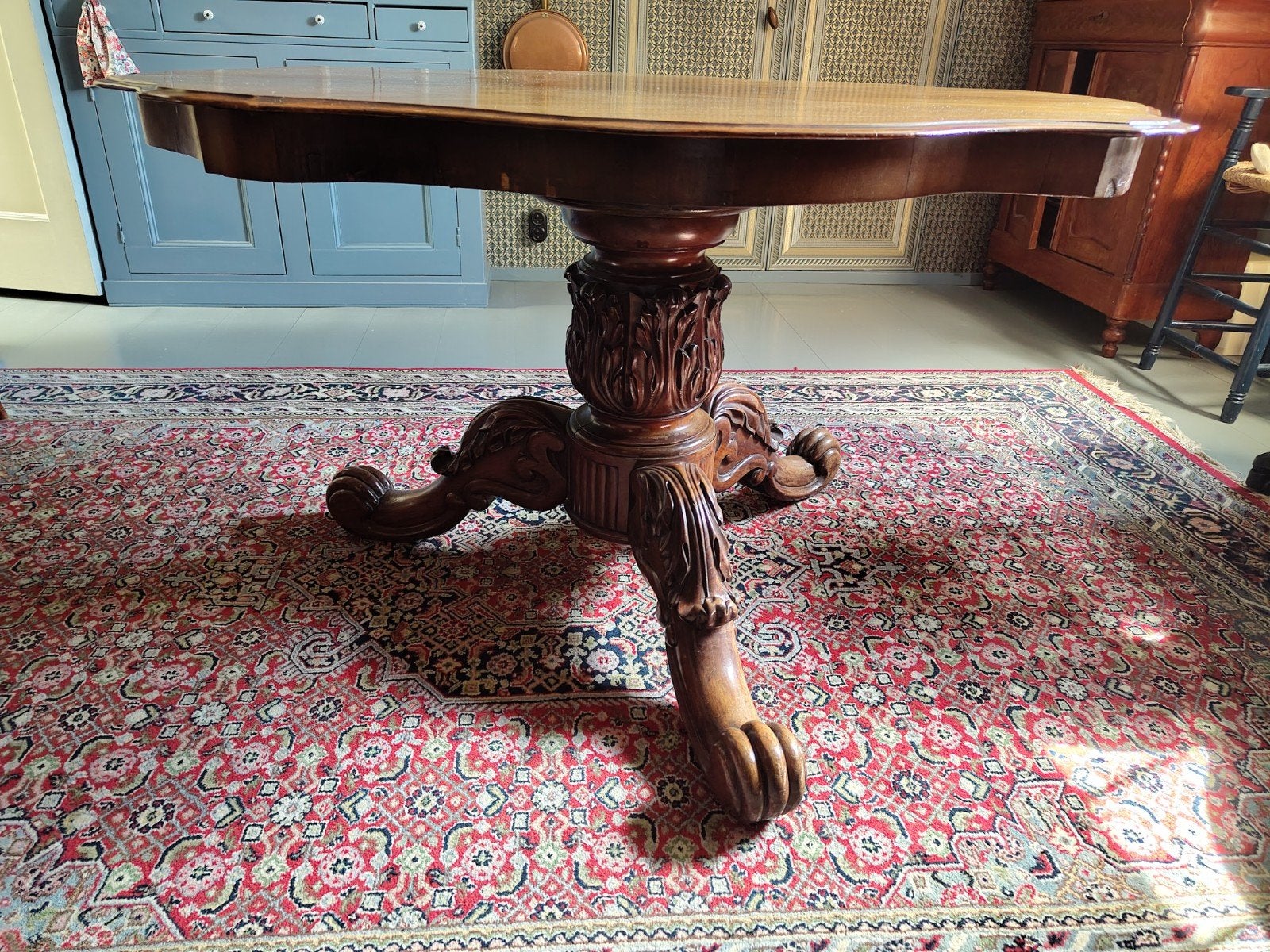Antieke Biedermeier Eetkamertafel met Bewerkt Onderstel, Ophalen
