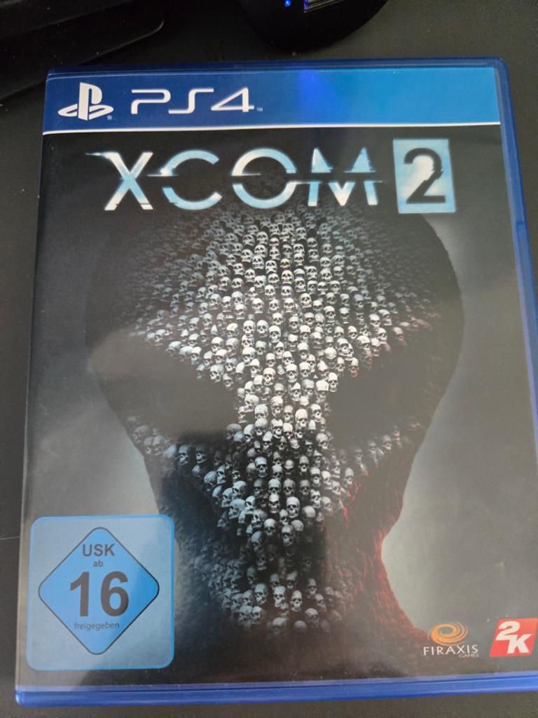 Xcom 2 ps4, Ophalen of Verzenden, Zo goed als nieuw, Met 1 controller