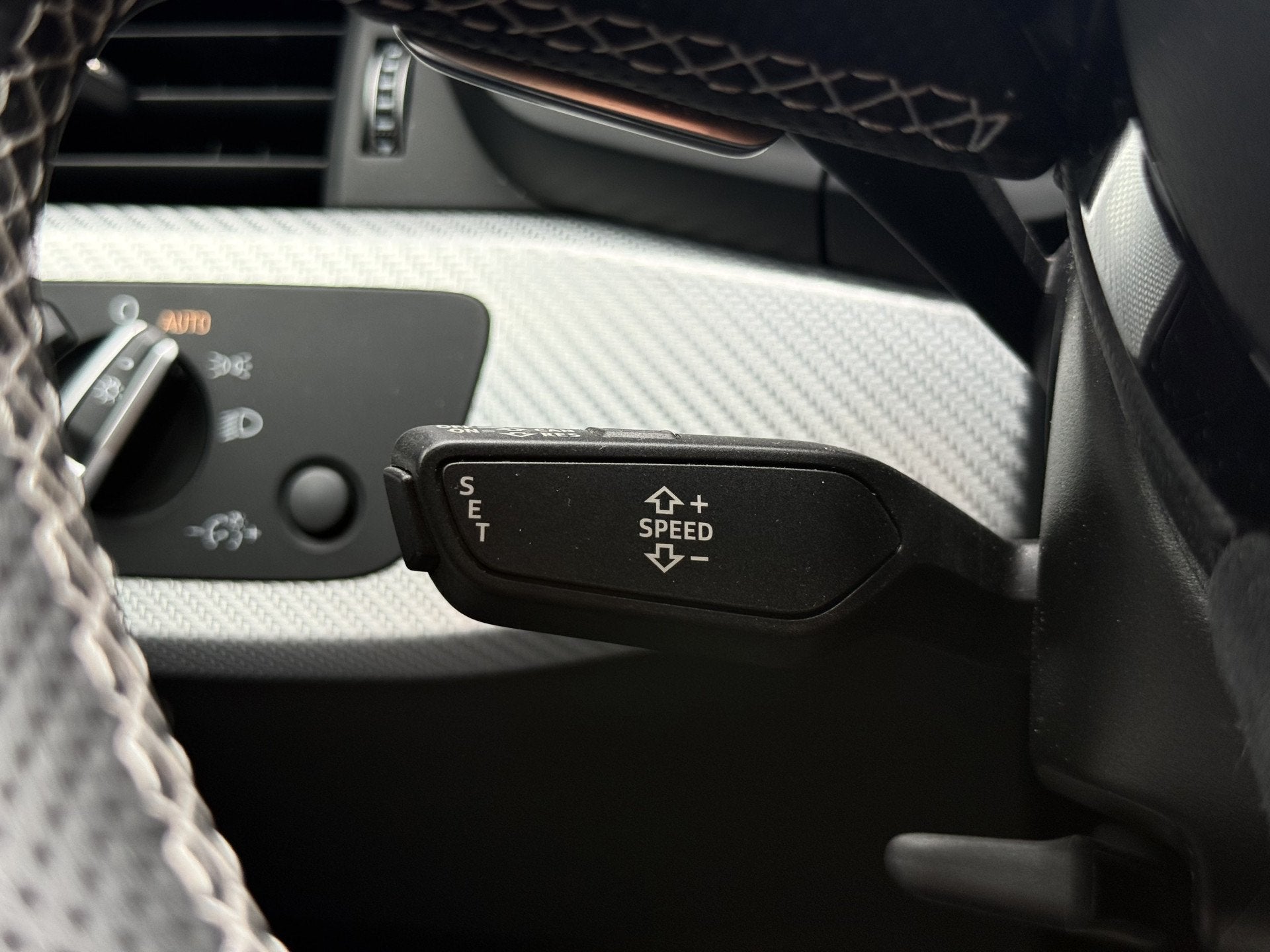 Foto 24 van Audi RS4 Avant 2.9 TFSI quattro B&O Massage (bj 2021)