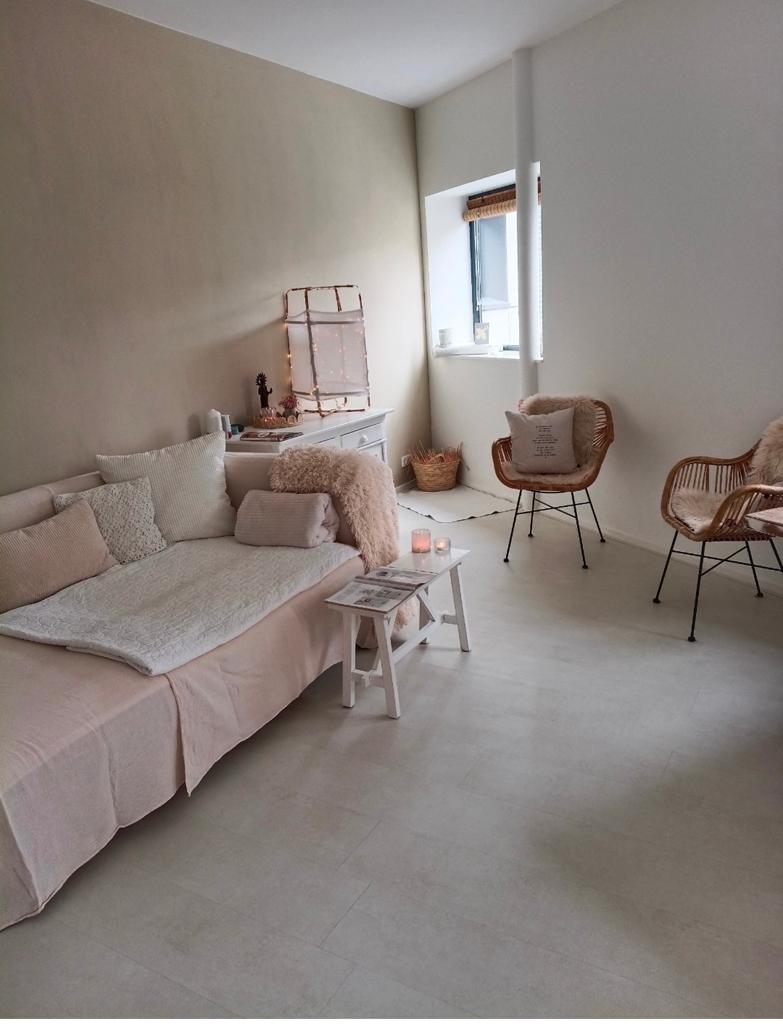 Twee leuke stoelen  loods 5  Gratis, Ophalen of Verzenden, Gebruikt, 75 tot 100 cm, 50 tot 75 cm