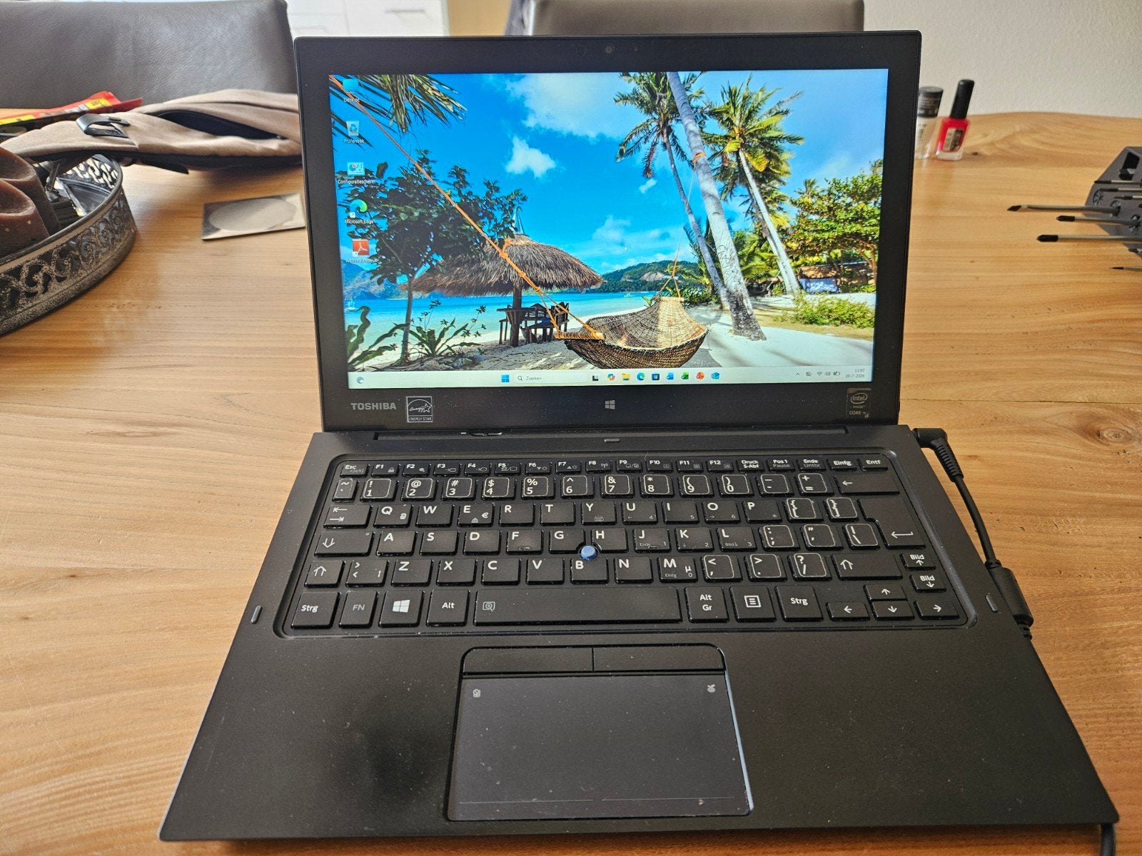 Toshiba 13 inch laptopje,snel en mooi laptopje, Ophalen, Gebruikt, Met videokaart, 2 tot 3 Ghz