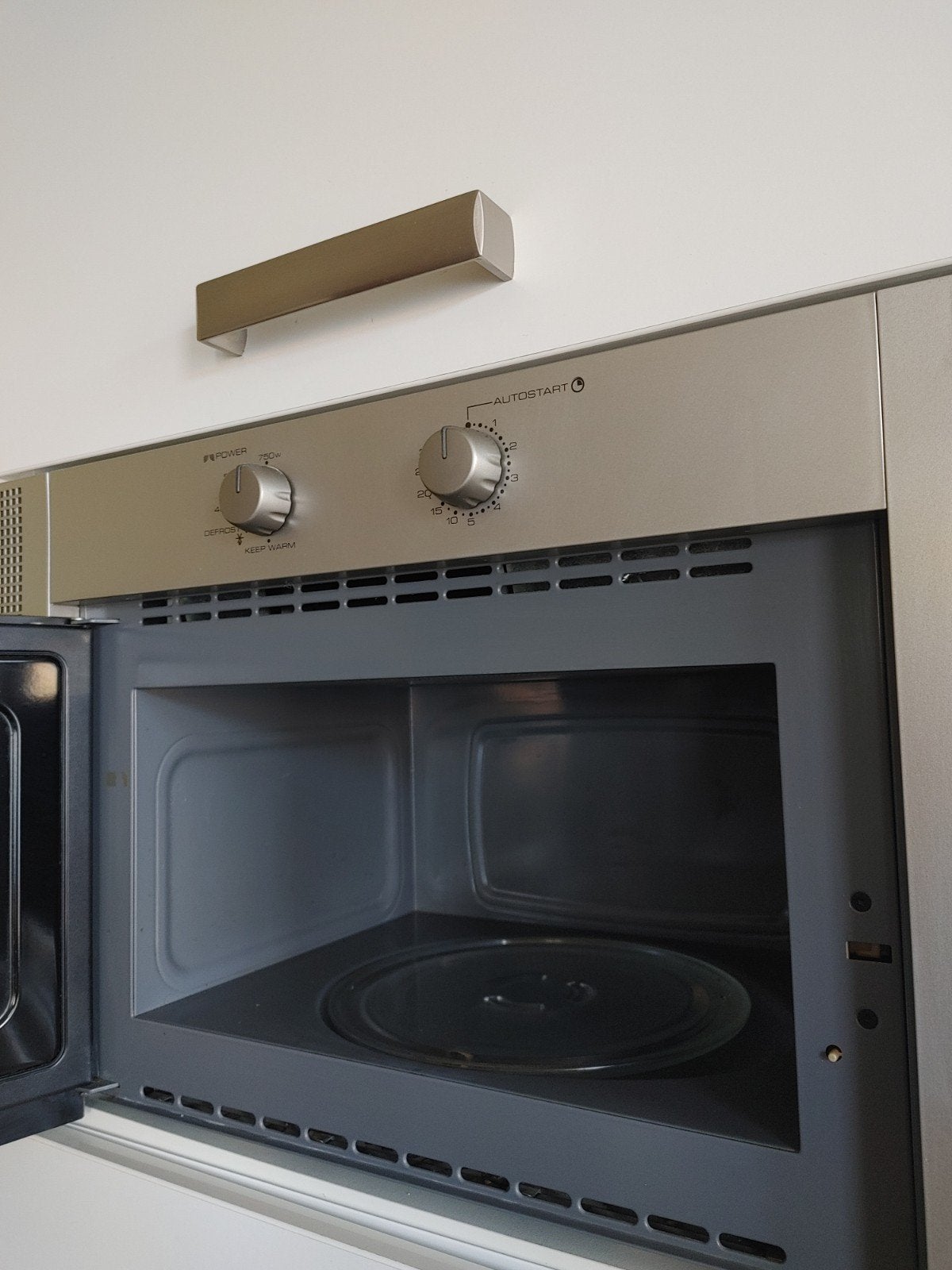 Whirlpool inbouwmagnetron, Witgoed en Apparatuur, Magnetrons, Ophalen, Inbouw, Magnetron