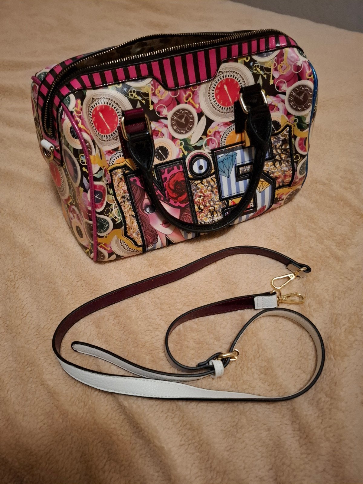 Opvallende Handtas met Alice in Wonderland print, Sieraden, Tassen en Uiterlijk, Ophalen of Verzenden