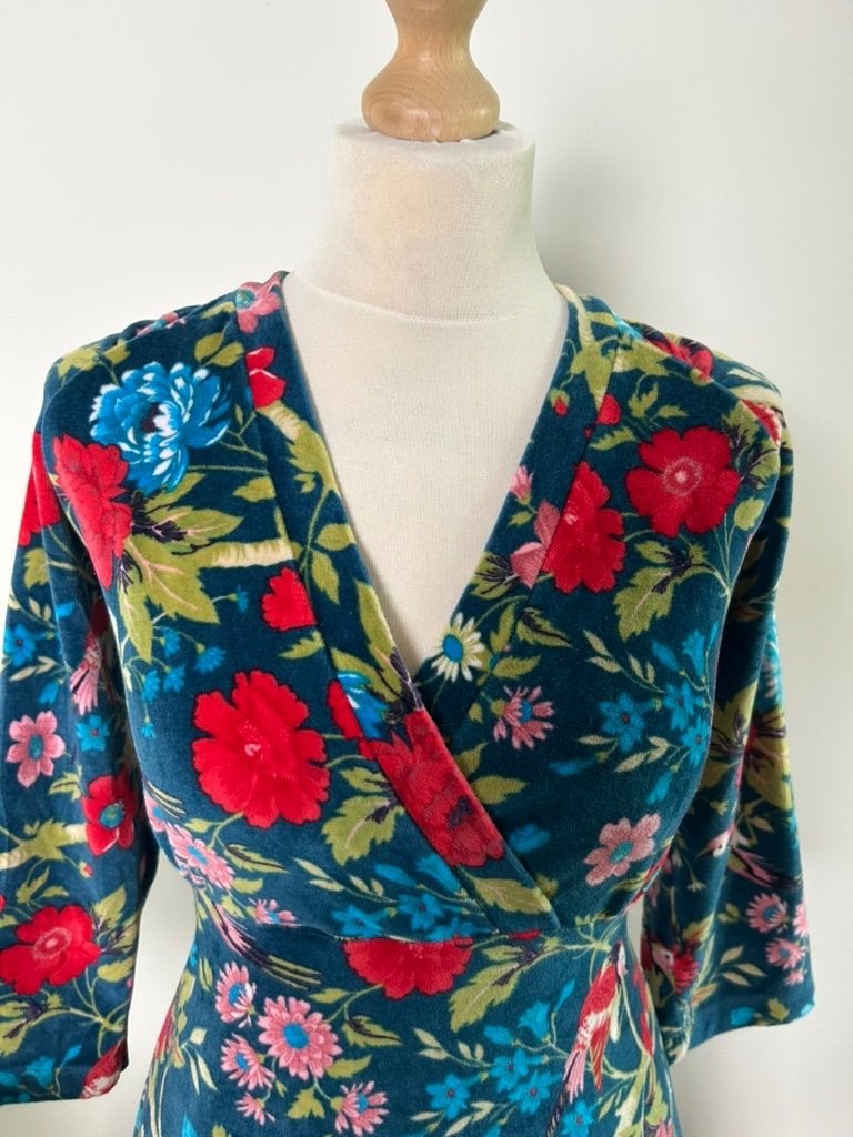 King Louie maat L velvet bloemen cross jurk 3589, Kleding | Dames, Blauw, Maat 42/44 (L), Ophalen of Verzenden, Zo goed als nieuw