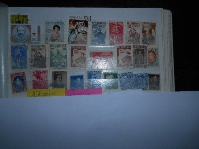 Kavel Albanie / Shqiperia heel mooi kavel Zie de 24 scans, Ophalen of Verzenden, Buitenland
