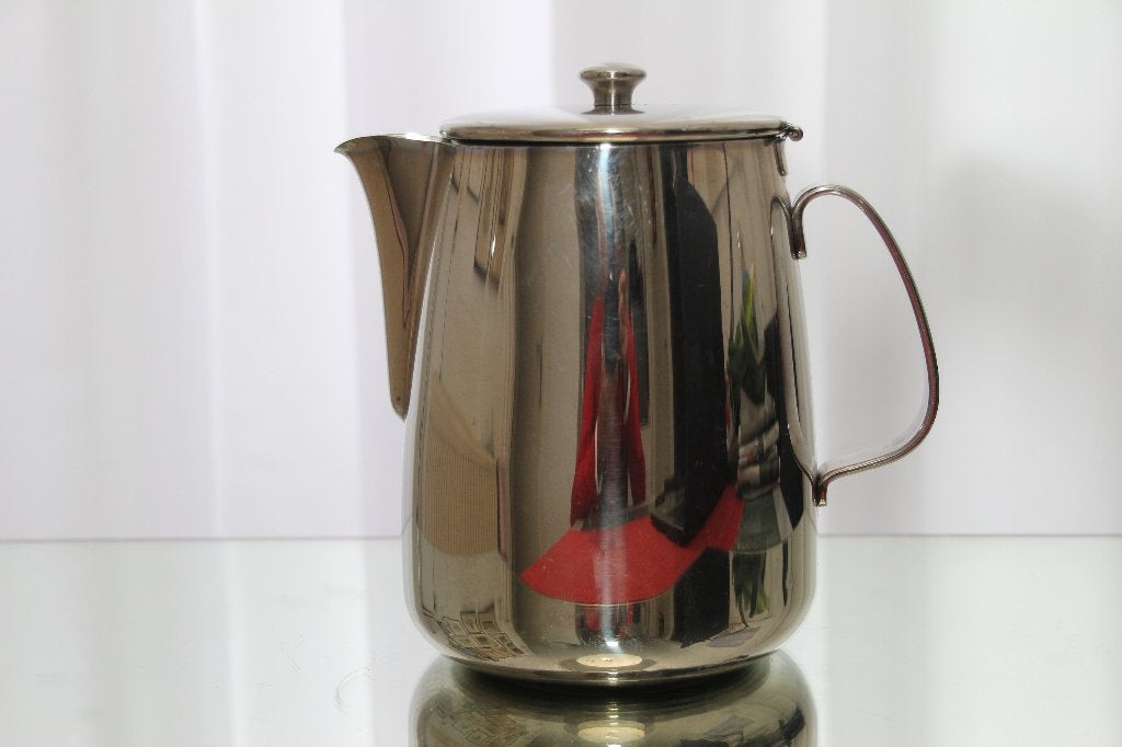 Alessi schenkkan 300cl., Ophalen, Zo goed als nieuw