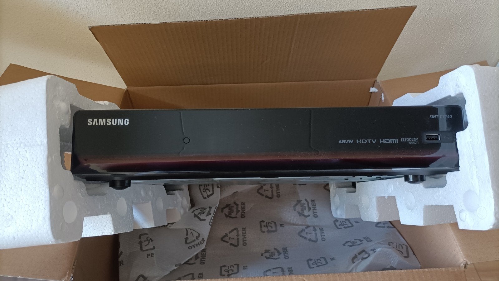 Samsung SMT-C7140 HD PVR 500GB Harddiskrecorder Ziggo, Ophalen, Zo goed als nieuw, Harddiskrecorder